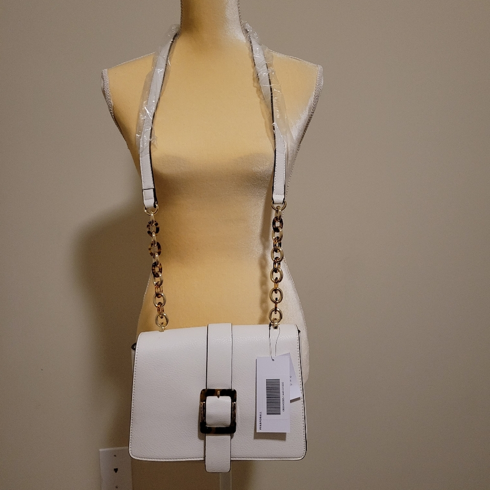 Justfab. White Crossbody Bag. Approx 9" L x 7" H